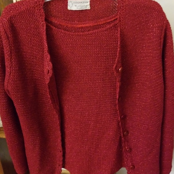 Beautiful red sparkling sweater set - Picture 3 of 8